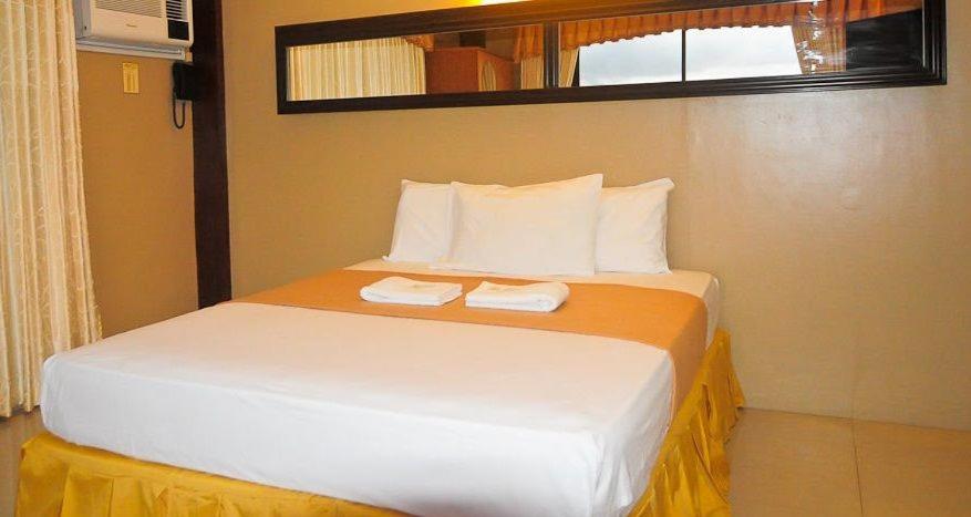 The Royal Coast Tourist Inn Panglao Exterior foto