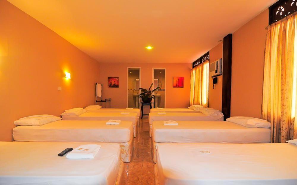 The Royal Coast Tourist Inn Panglao Exterior foto